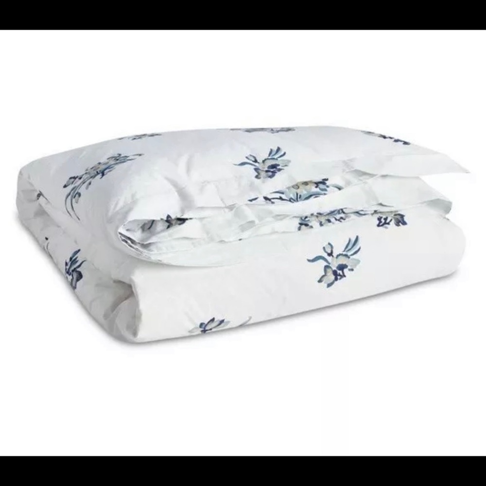 New! Ralph Lauren Blanc Bleu Fallon Floral Sateen
Duvet Queen+ 2 St Shams $615🤍 - Picture 5 of 16
